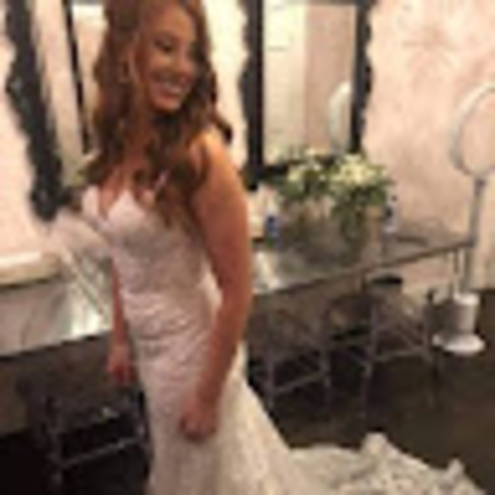 Meet your Posher, Samantha